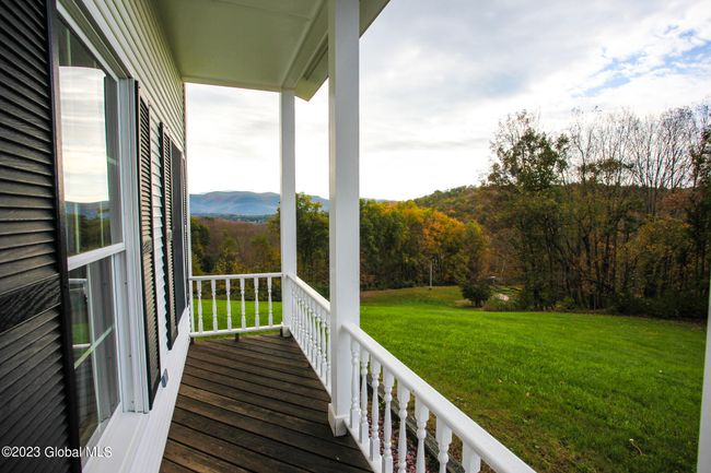 42 Stanton Rd, House other with 3 bedrooms, 3 bathrooms and 30 parking in Shushan NY | Image 92