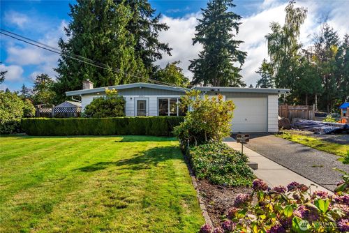 27224 122nd Ave Se, Kent, WA, 98030-8822 | Card Image