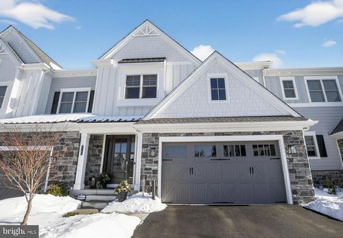 6180 Argos Dr, BLUE BELL, PA, 19422-2612 | Card Image