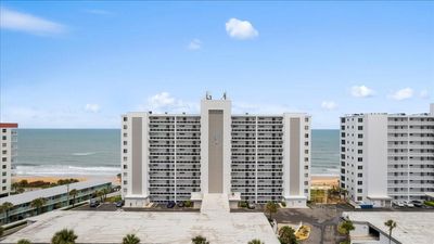 705 - 1155 Ocean Shore Boulevard, Condo with 2 bedrooms, 2 bathrooms and null parking in Ormond Beach FL | Image 1