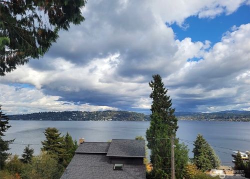 9919 Arrowsmith Avenue S, Seattle, WA, 98118 | Card Image