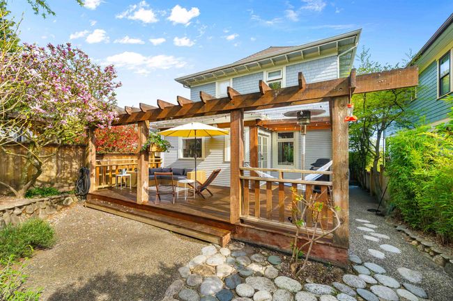 1421 Seventh Ave, House other with 3 bedrooms, 2 bathrooms and null parking in New Westminster BC | Image 32
