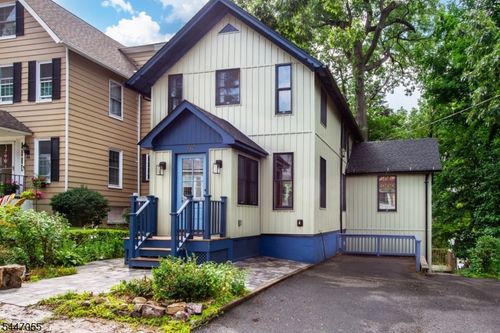 42 St Johns Ave, Mount Tabor, NJ, 07878-9223 | Card Image