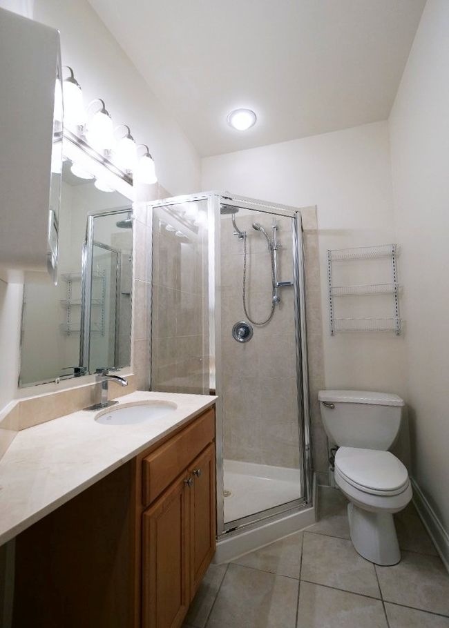 APT-3 - 2135 Adams St, Condo with 2 bedrooms, 2 bathrooms and 1 parking in CHICAGO IL | Image 10