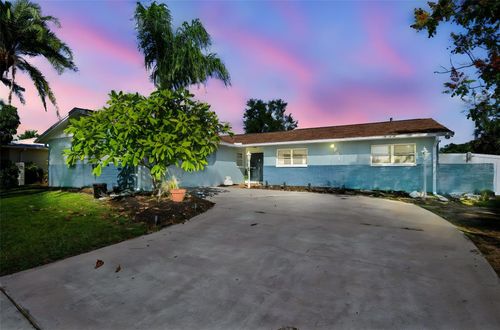 4701 Lodestone Dr, TAMPA, FL, 33615-4919 | Card Image
