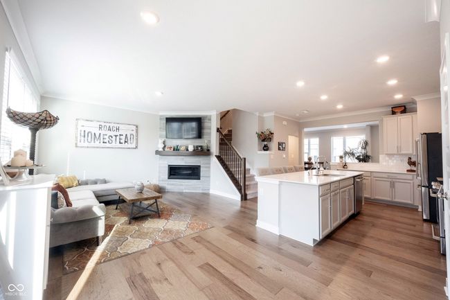 8194 Bostic Ct, Townhouse with 3 bedrooms, 4 bathrooms and null parking in Fishers IN | Image 22