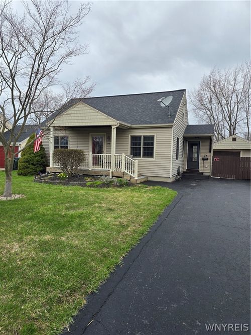 34 Middlesex Road, Lancaster, NY, 14043 | Card Image