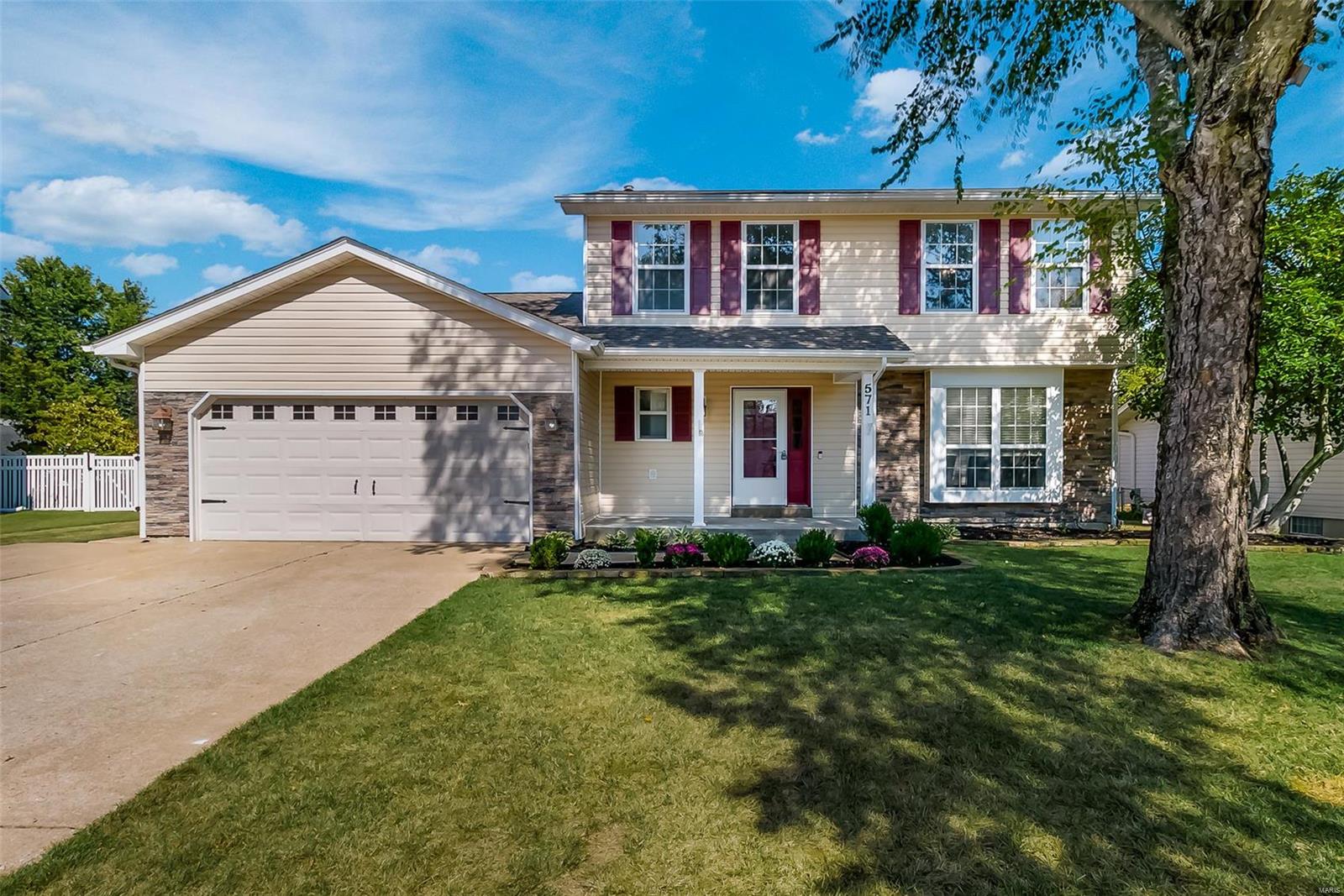 Prairie Home Dr, Saint Peters, MO 63376