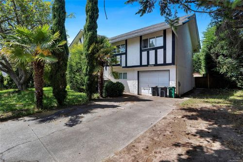 4094 Dawnview Cres, Victoria, BC, V8N5K1 | Card Image