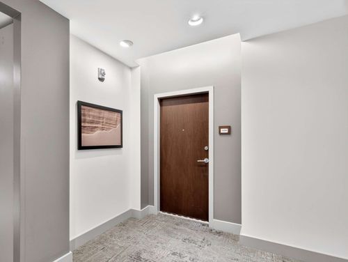 apt-2206-1212 Laurel St, Nashville, TN, 37203-4429 | Card Image