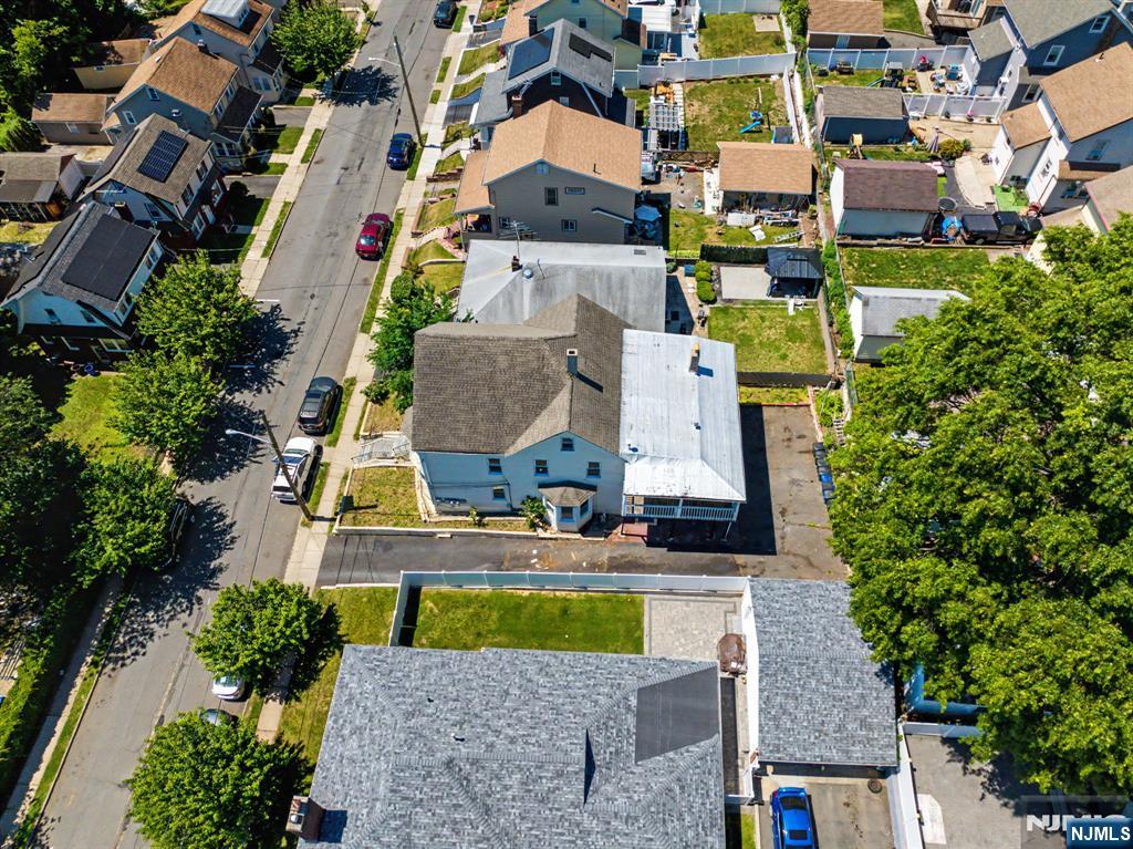 Residential Income in Belleville 5