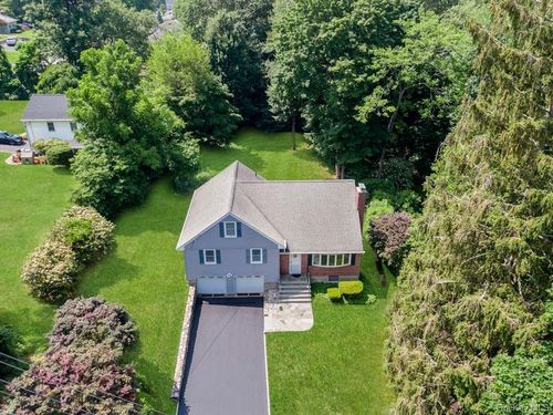 206 Belmont Rd, Hawthorne, NY, 10532-2126 | Card Image