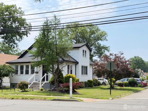 273 Avenel St, Avenel, NJ, 07001-1468 | Card Image