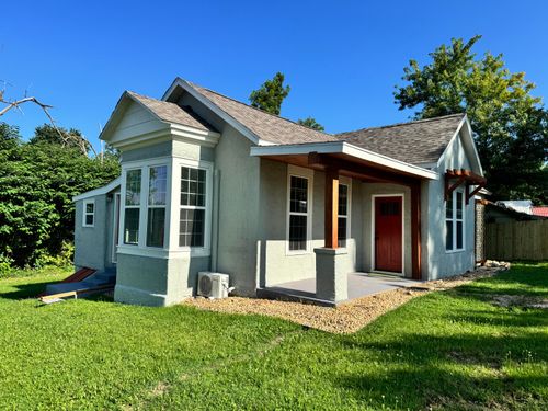 701 Oak Ave, Cabool, MO, 65689-7345 | Card Image