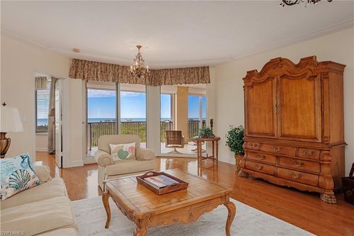 apt-809-7117 Pelican Bay Blvd, NAPLES, FL, 34108-5556 | Card Image