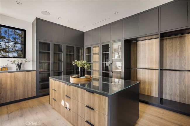 24341 Rolling View Rd, House other with 7 bedrooms, 11 bathrooms and 4 parking in Hidden Hills CA | Image 25