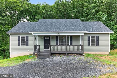 1674 Western Ln, FRONT ROYAL, VA, 22630-3257 | Card Image