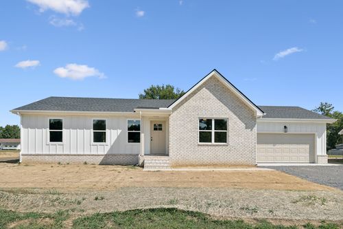 289 Dogwood Cir, Smithville, TN, 37166-2713 | Card Image