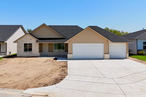 5530 N Saint Paul St, Wichita, KS, 67204-5477 | Card Image