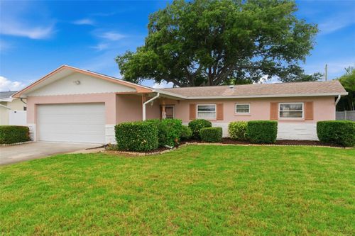 8566 108th Way, Seminole, FL, 33772-4320 | Card Image