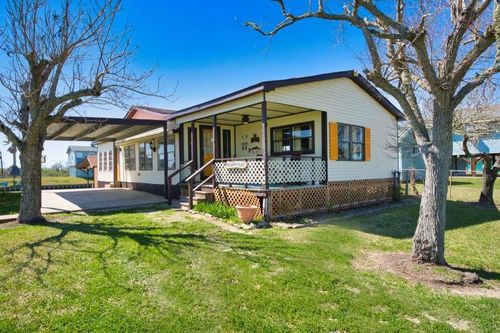 803 County Road 202, Sargent, TX, 77414-2207 | Card Image