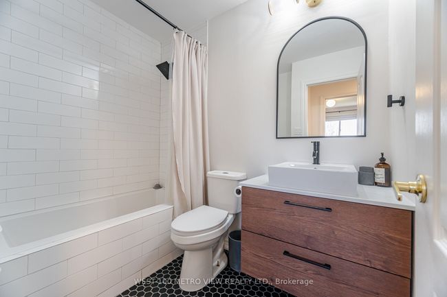 7 Church St, House other with 4 bedrooms, 3 bathrooms and 4 parking in Caledon ON | Image 19