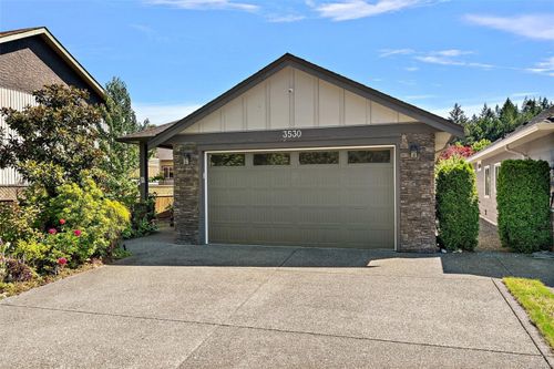 3530 Luxton Rd, Langford, BC, V9C0K6 | Card Image