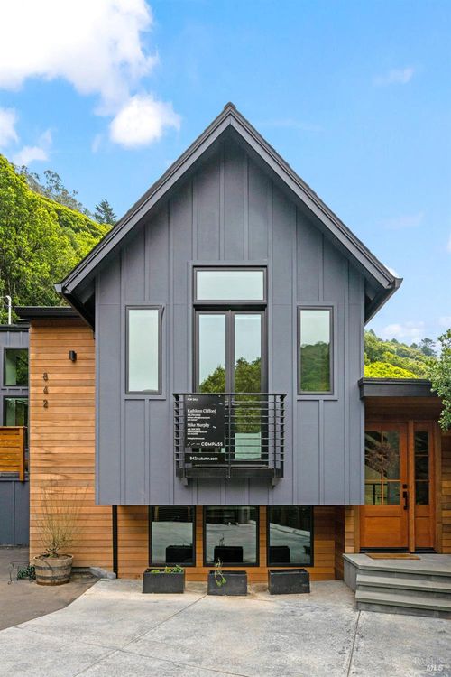 842 Autumn Ln, Mill Valley, CA, 94941-3901 | Card Image