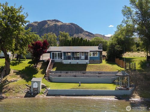 111 Eastlake Rd, Oroville, WA, 98844-9571 | Card Image