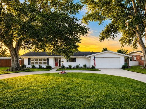 840 Piedmont Dr Se, Winter Haven, FL, 33880-4547 | Card Image