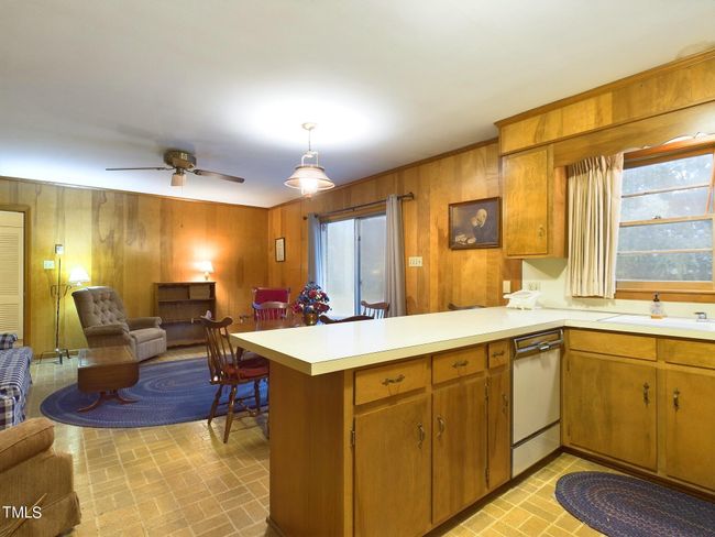 Kitchen 4 | Image 13