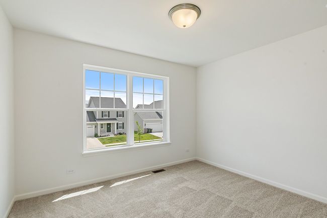32012 Savannah Dr, House other with 4 bedrooms, 3 bathrooms and 3 parking in Lakemoor IL | Image 16