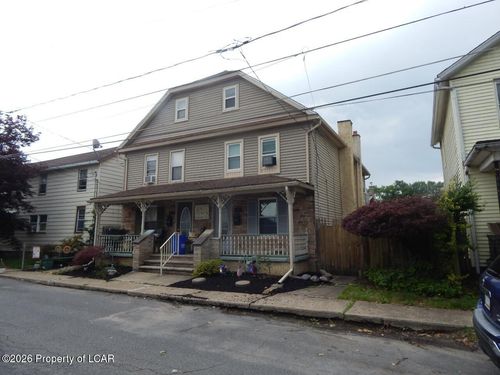 23 Center St, Pittston, PA, 18640-2001 | Card Image