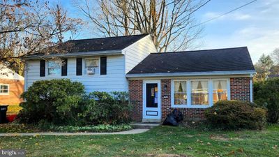 1544 Lambeth Road, House other with 3 bedrooms, 1 bathrooms and null parking in LANCASTER PA | Image 1