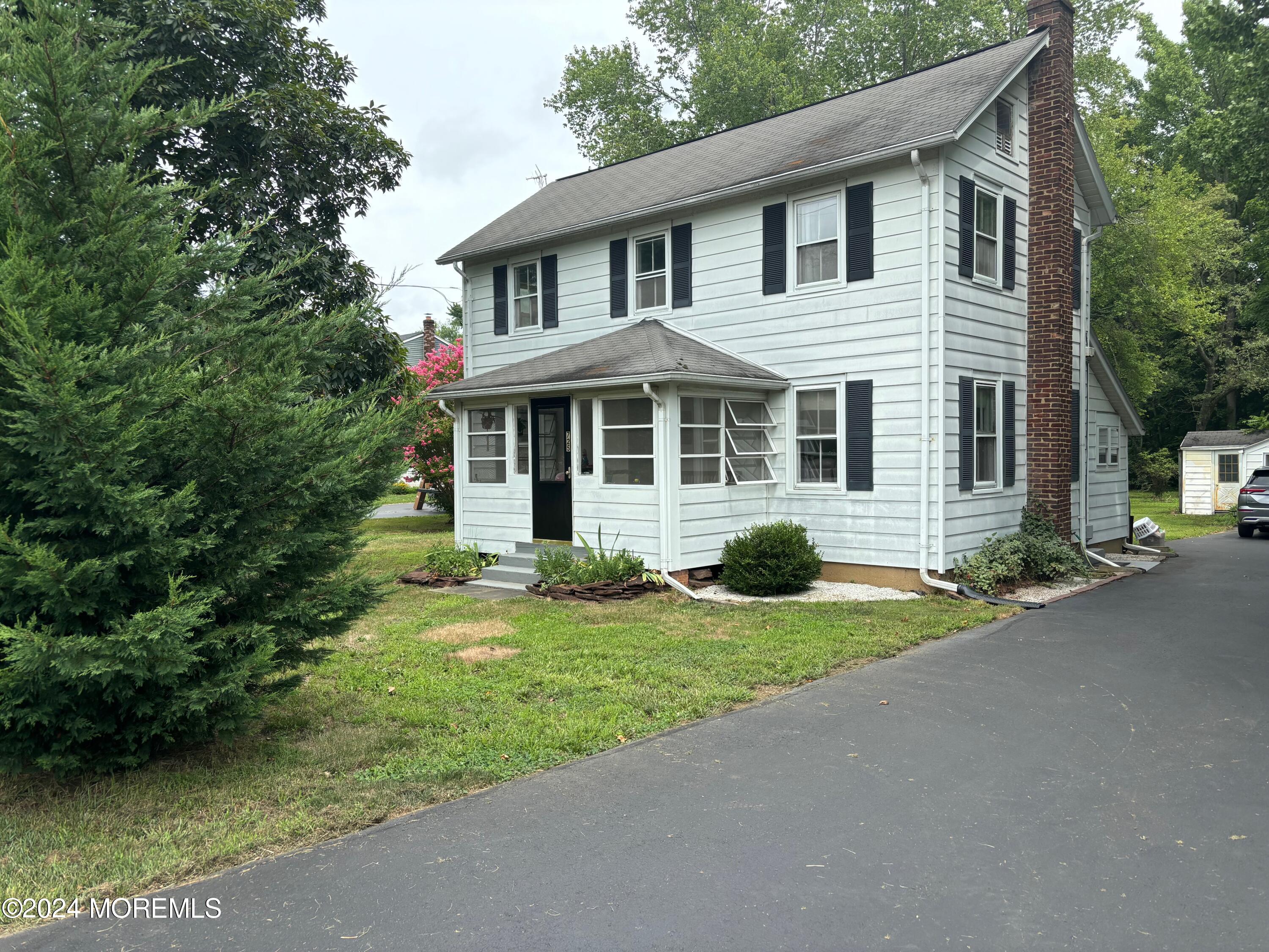 Perrineville Rd, Millstone Township, NJ 08535