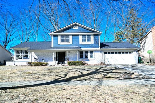 433 Dutch Mill Dr, Flushing, MI, 48433-2122 | Card Image