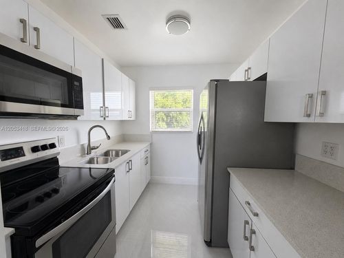 4-1767 Nw 3rd Ave, Miami, FL, 33136 | Card Image