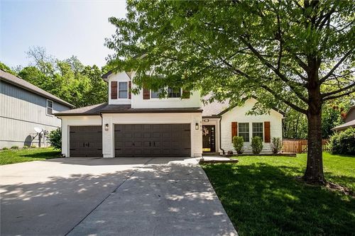 503 S 137th Pl, Bonner Springs, KS, 66012-5204 | Card Image