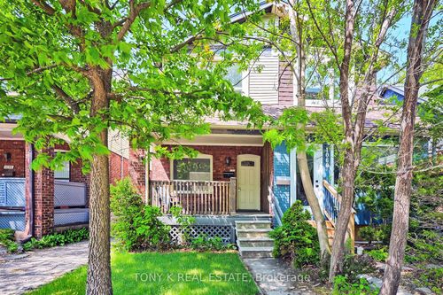 1058 Woodbine Ave, East York, ON, M4C4C5 | Card Image