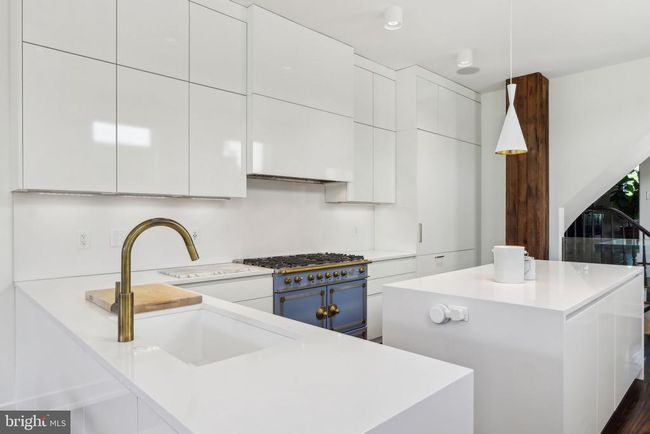 767 S 12 Th St, Townhouse with 5 bedrooms, 4 bathrooms and null parking in PHILADELPHIA PA | Image 8