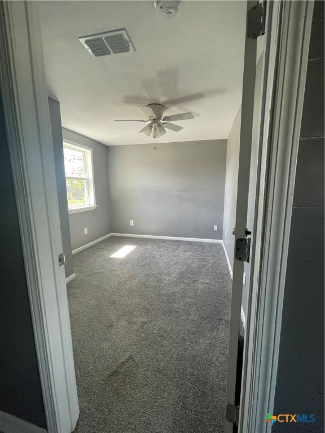 700 3rd Street, House other with 2 bedrooms, 1 bathrooms and null parking in Edna TX | Image 14