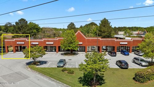 3334 Wellons Blvd, New Bern, NC, 28562-5290 | Card Image