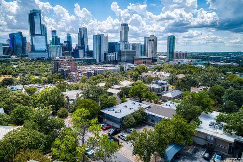 apt-206-1111 W 10th St, Austin, TX, 78703-4902 | Card Image