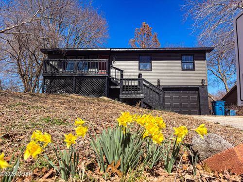 1604 Greenwood Blvd, Neosho, MO, 64850-1369 | Card Image