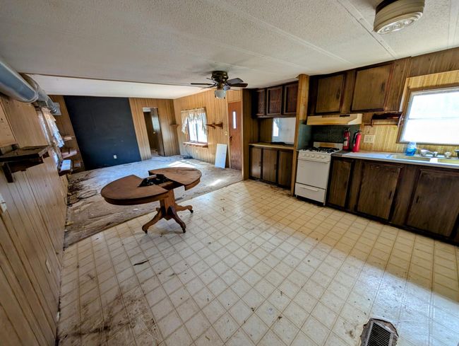 N12912 State Highway 13, House other with 2 bedrooms, 1 bathrooms and null parking in Fifield WI | Image 21