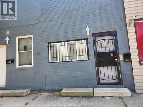 1133 Erie Street, Windsor, ON, N9A6C6 | Card Image