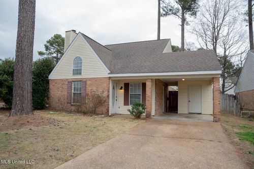 106 Shadow Hill Dr, Madison, MS, 39110-8761 | Card Image
