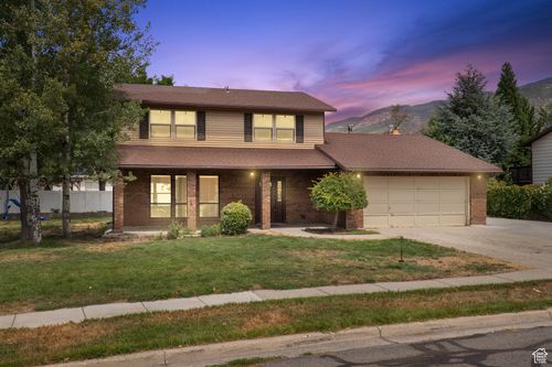 538 Creek View Rd, Centerville, UT, 84014-1345 | Card Image