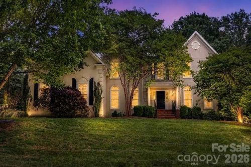 64-4111 Kronos Pl, Charlotte, NC, 28210-1310 | Card Image