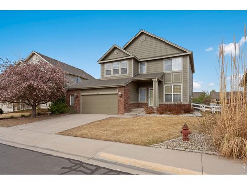 122 Whitney Ct, Windsor, CO, 80550-6132 | Card Image